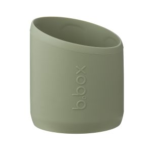 Nakładka na butelkę b.box 690 ml w kolorze Olive, widoczna z przodu na białym tle.