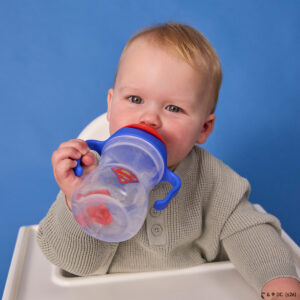 Superman bidon ze słomką 240ml bbox lifestyle (2)